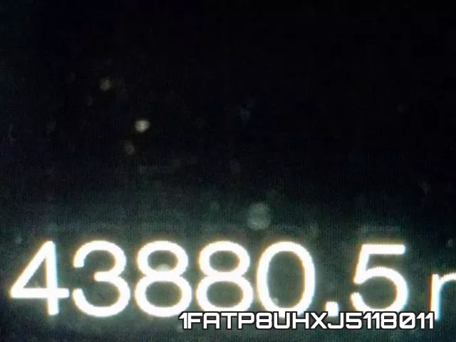 1FATP8UHXJ5118011 фото 9