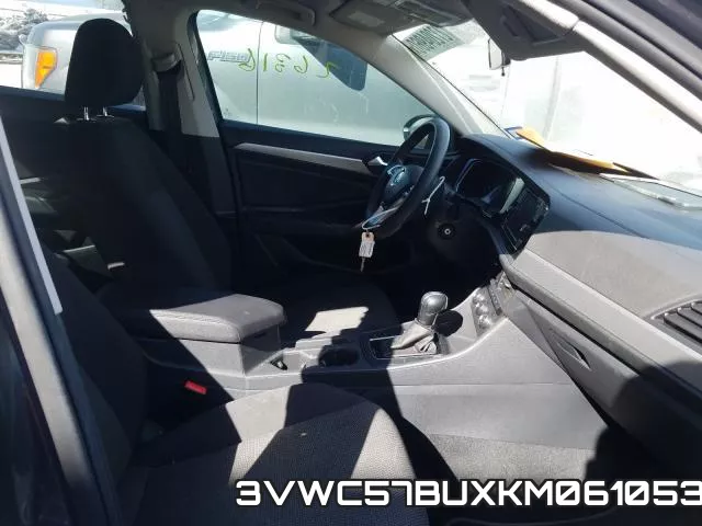 3VWC57BUXKM061053 фото 6