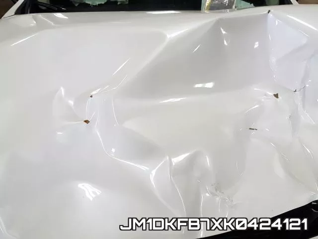 JM1DKFB7XK0424121 фото 8
