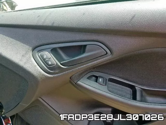 1FADP3E28JL307026 фото 10