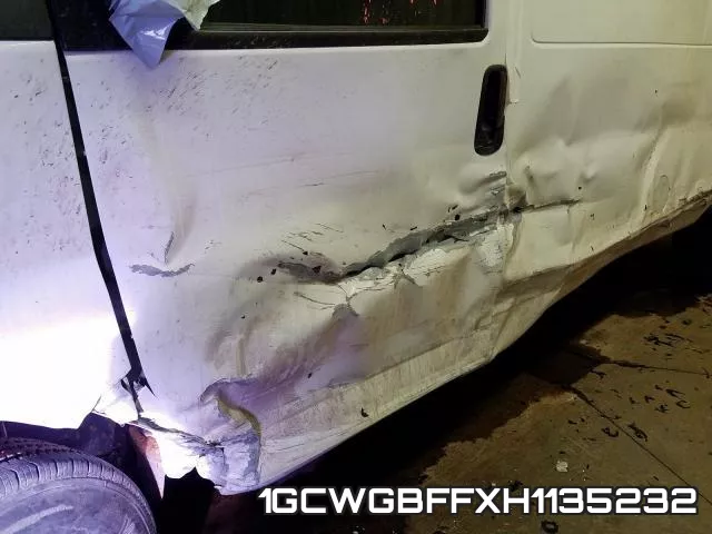 1GCWGBFFXH1135232 фото 10