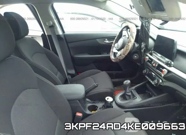 3KPF24AD4KE009663 фото 6