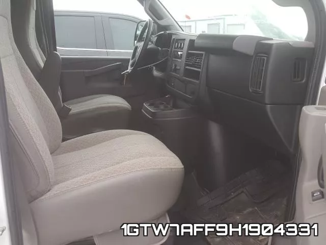 1GTW7AFF9H1904331 фото 6