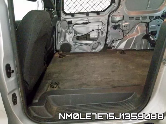 NM0LE7E75J1359088 фото 7