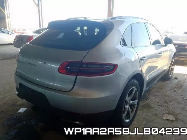WP1AA2A58JLB04239 фото 4