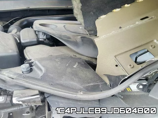 1C4PJLCB9JD604800 фото 8