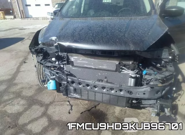 1FMCU9HD3KUB96701 фото 7