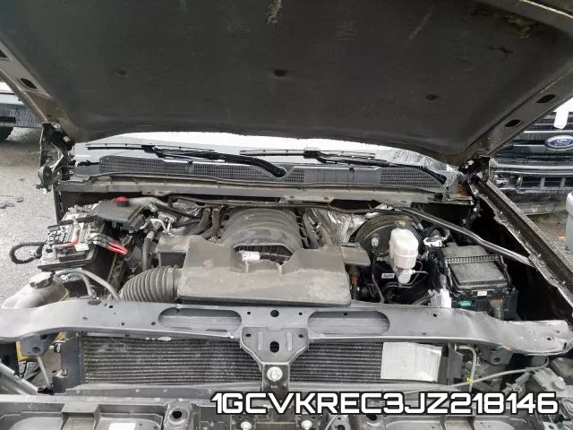 1GCVKREC3JZ218146 фото 4