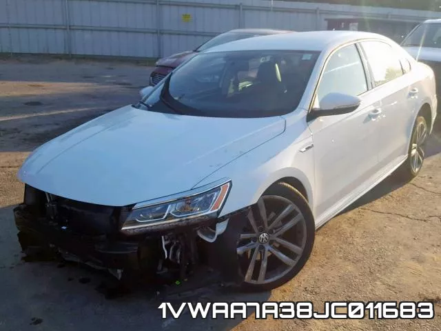 1VWAA7A38JC011683 фото 3