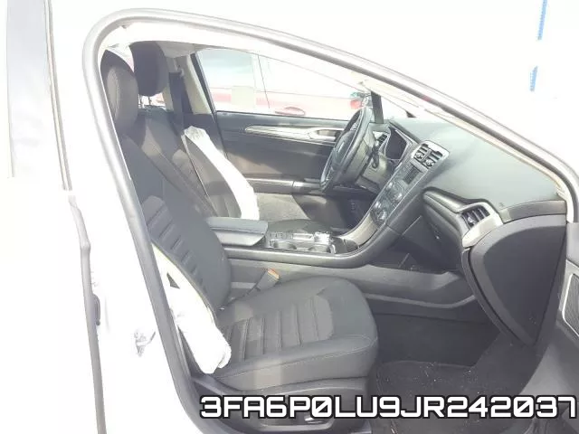 3FA6P0LU9JR242037 фото 6