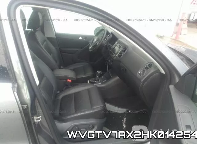 WVGTV7AX2HK014254 фото 5