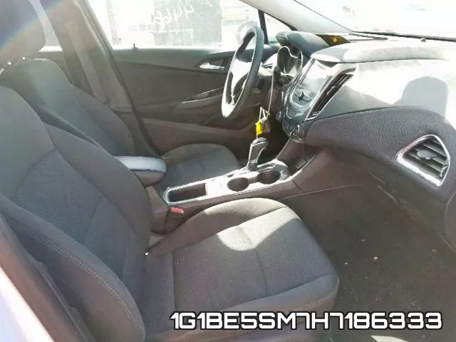 1G1BE5SM7H7186333 фото 6