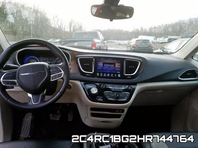 2C4RC1BG2HR744764 фото 10