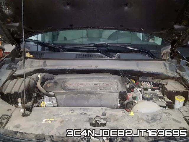 3C4NJDCB2JT163695 фото 8