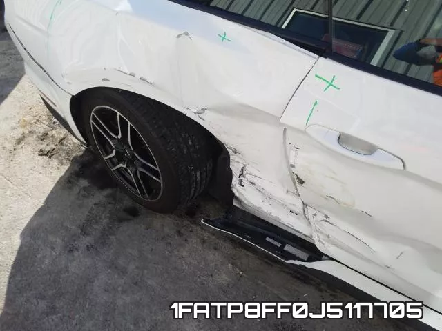 1FATP8FF0J5117705 фото 10