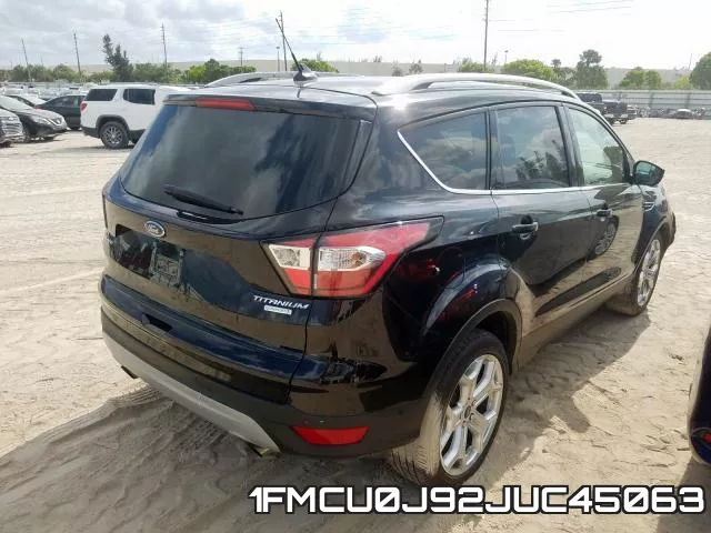 1FMCU0J92JUC45063 фото 5