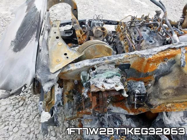1FT7W2BT7KEG32063 фото 9