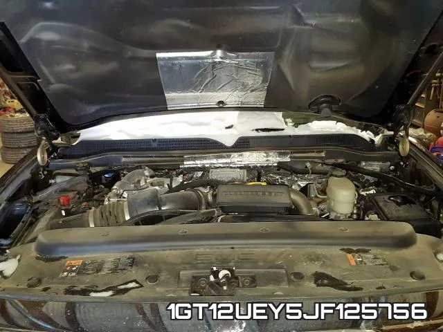 1GT12UEY5JF125756 фото 8
