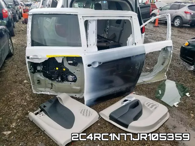 2C4RC1N77JR105359 фото 10