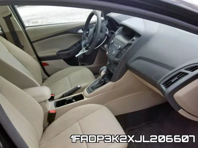 1FADP3K2XJL206607 фото 6