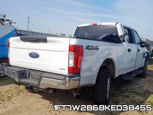 1FT7W2B68KED38455 фото 5
