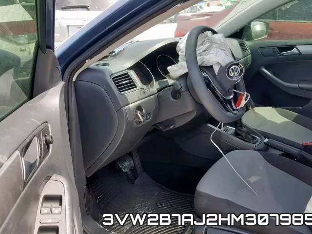 3VW2B7AJ2HM307985 фото 10