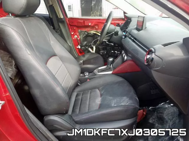 JM1DKFC7XJ0305725 фото 6