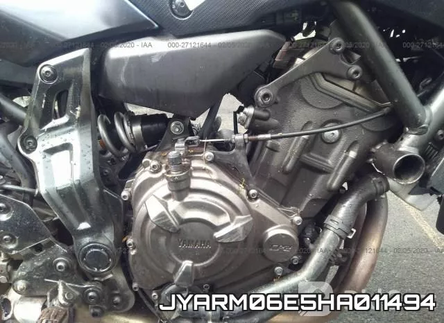 JYARM06E5HA011494 фото 9
