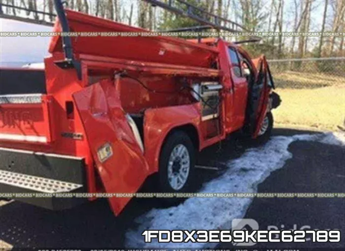 1FD8X3E69KEC62789 фото 4