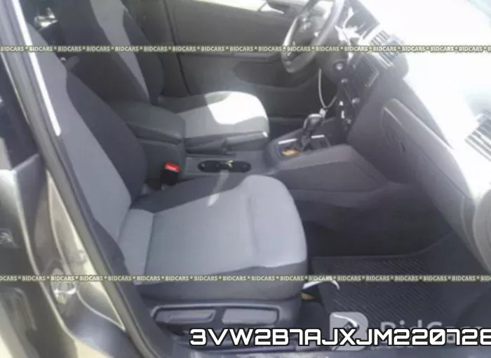 3VW2B7AJXJM220728 фото 6