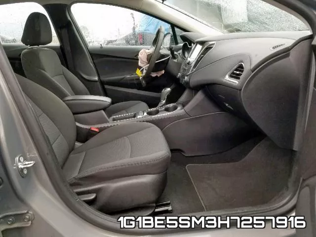 1G1BE5SM3H7257916 фото 6