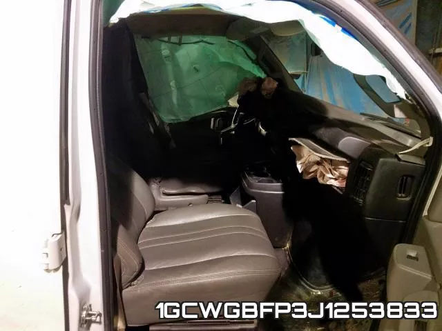 1GCWGBFP3J1253833 фото 6