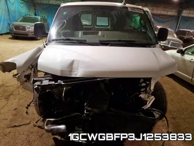 1GCWGBFP3J1253833 фото 8