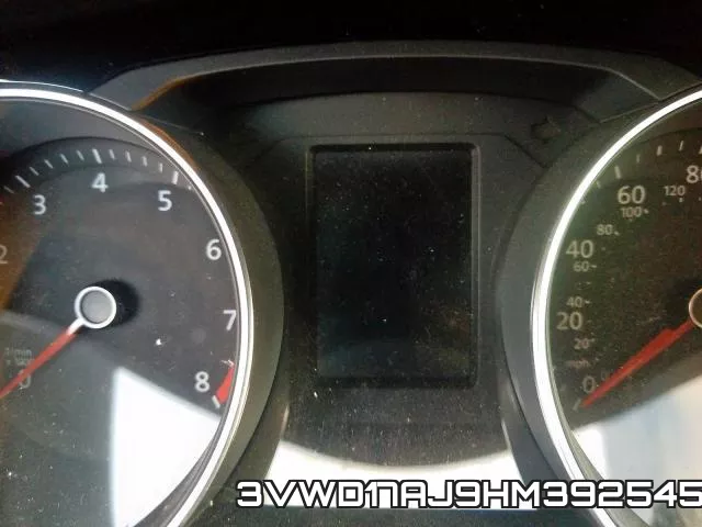 3VWD17AJ9HM392545 фото 9