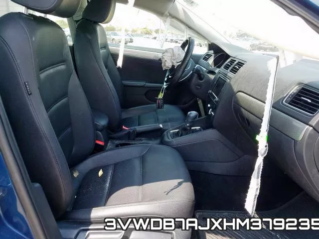 3VWDB7AJXHM379235 фото 6