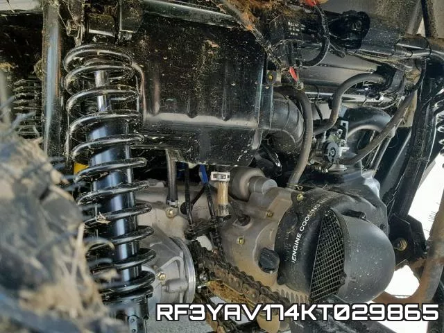 RF3YAV174KT029865 фото 8