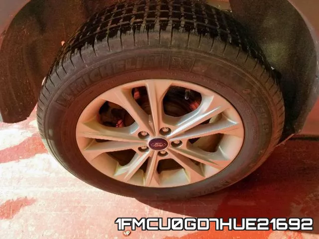 1FMCU0GD7HUE21692 фото 10