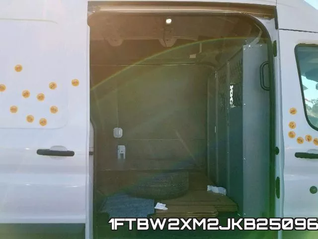 1FTBW2XM2JKB25096 фото 7