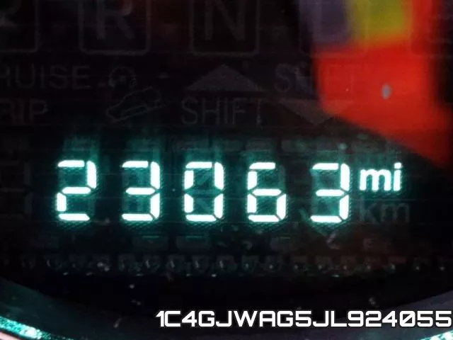 1C4GJWAG5JL924055 фото 9