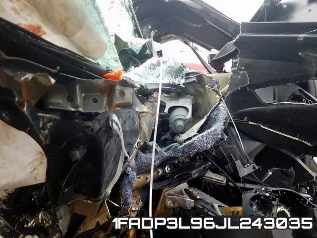 1FADP3L96JL243035 фото 9