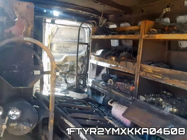 1FTYR2YMXKKA04608 фото 10