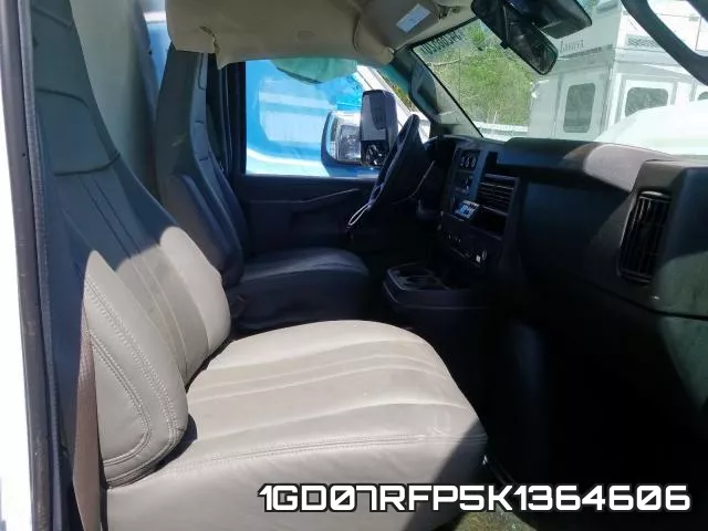 1GD07RFP5K1364606 фото 6