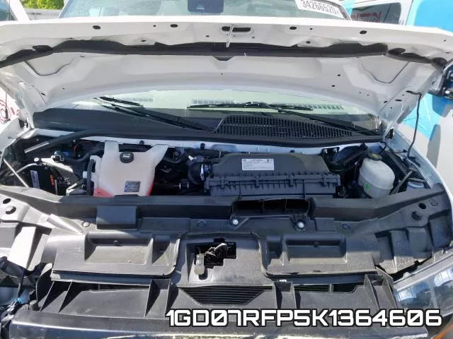 1GD07RFP5K1364606 фото 8