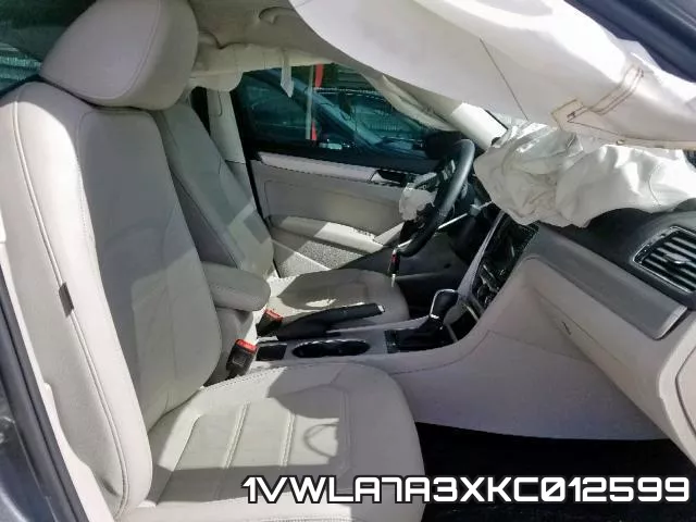 1VWLA7A3XKC012599 фото 6