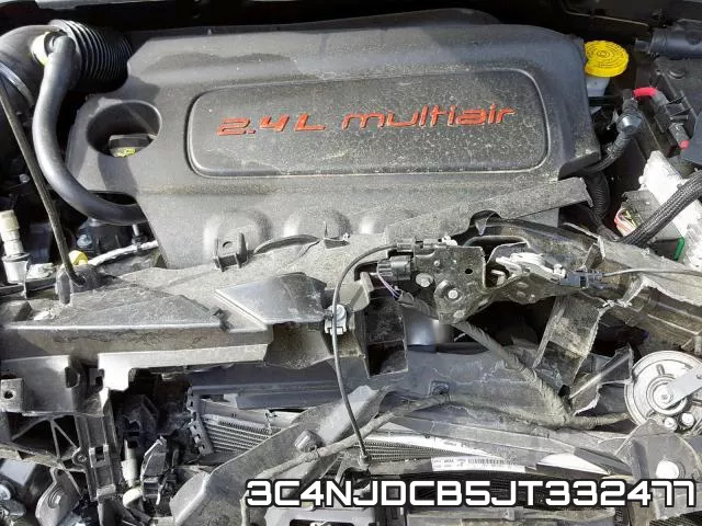 3C4NJDCB5JT332477 фото 8