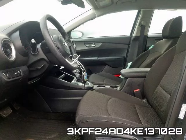 3KPF24AD4KE137028 фото 6
