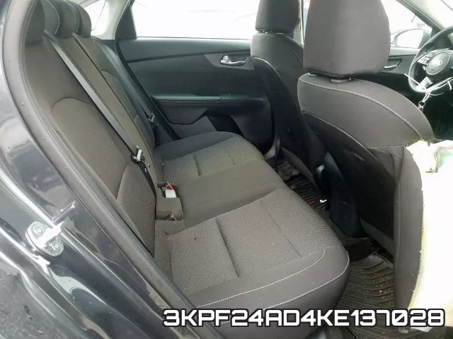 3KPF24AD4KE137028 фото 7