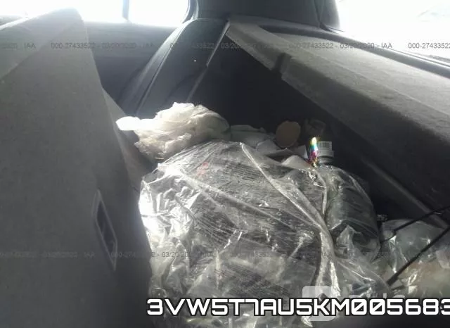 3VW5T7AU5KM005683 фото 9