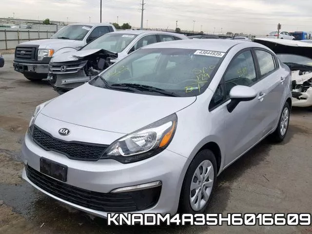 KNADM4A35H6016609 фото 3