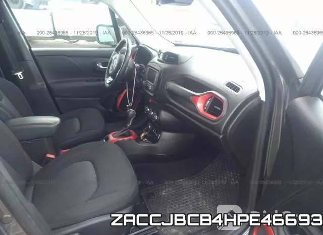 ZACCJBCB4HPE46693 фото 6